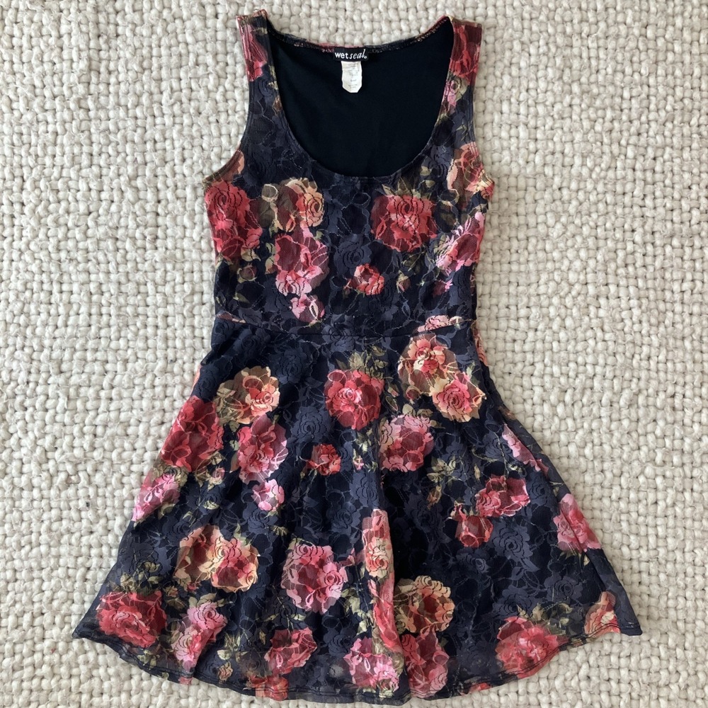 Vtg Y2K Wet Seal Fit & Flare Black Floral Lace‎ Dress Feminine Romantic Coquette